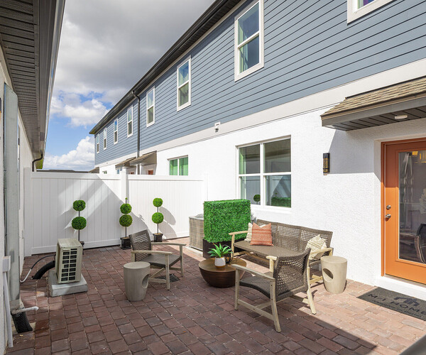 Center Lake On The Park