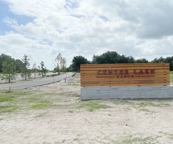 Center Lake On The Park